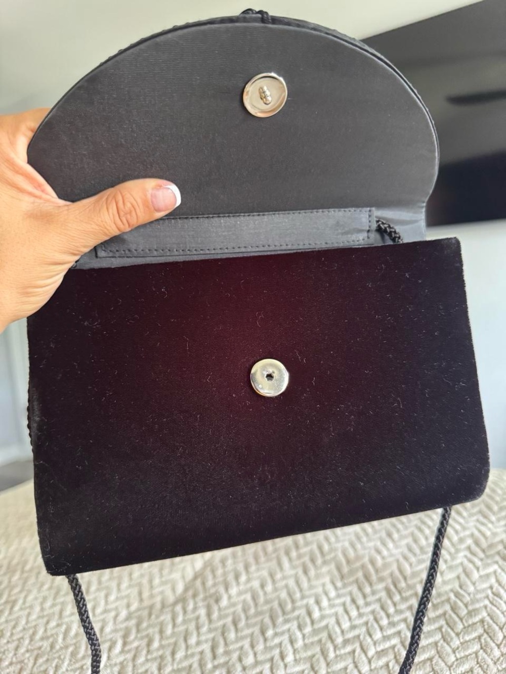 Black Velvet Tassel Crossbody Bag - Picture 5 of 7